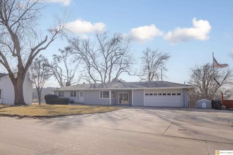 Photo of 2414 N 135 Street, Omaha, NE 68164 (MLS # 22605023)