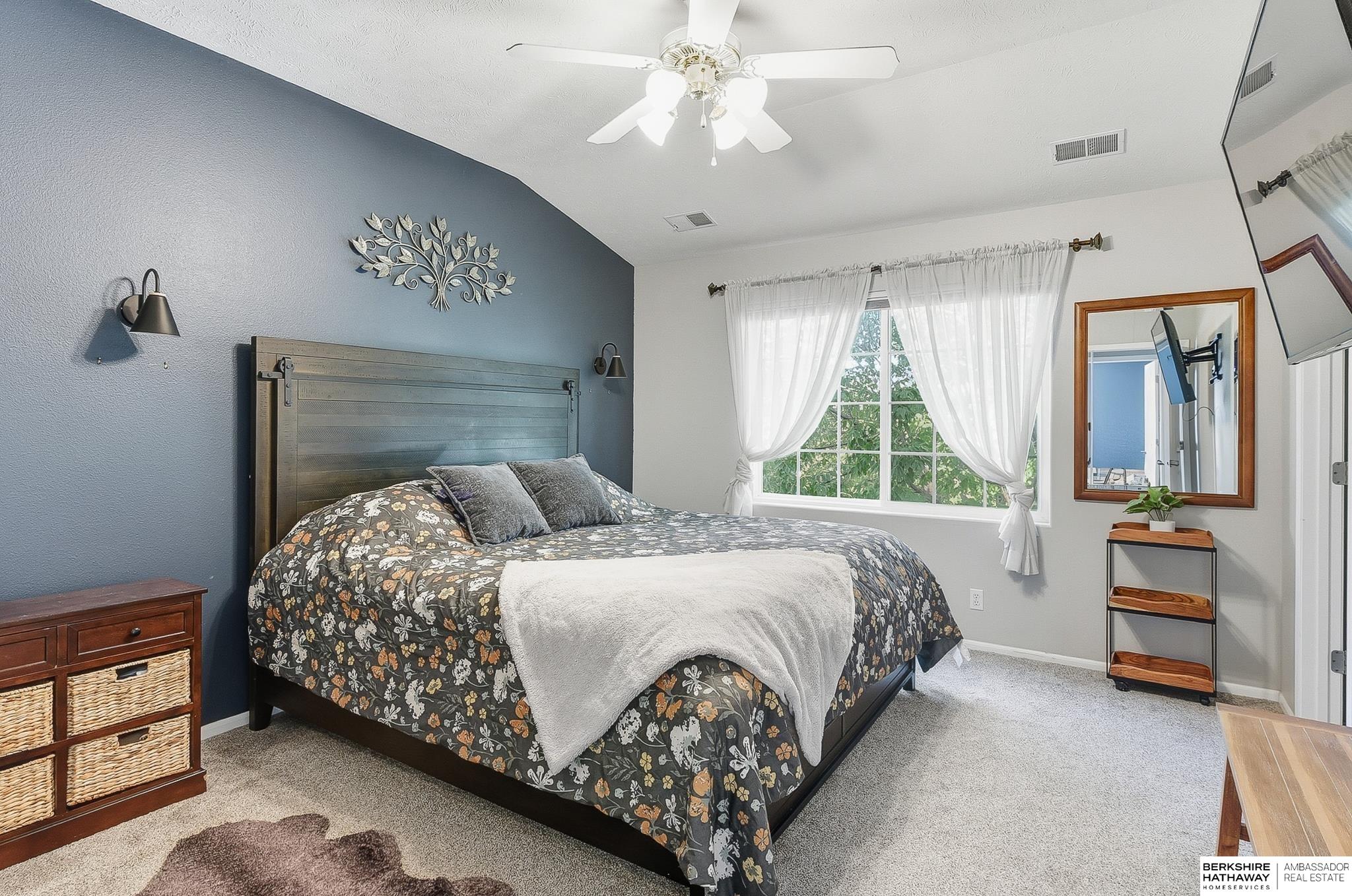 Omaha, Nebraska 68135, United States, 3 Bedrooms Bedrooms, ,3 BathroomsBathrooms,Residential,Active,225051