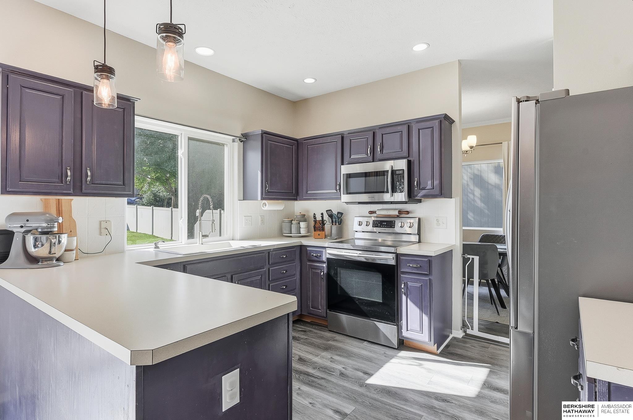 Omaha, Nebraska 68135, United States, 3 Bedrooms Bedrooms, ,3 BathroomsBathrooms,Residential,Active,225051