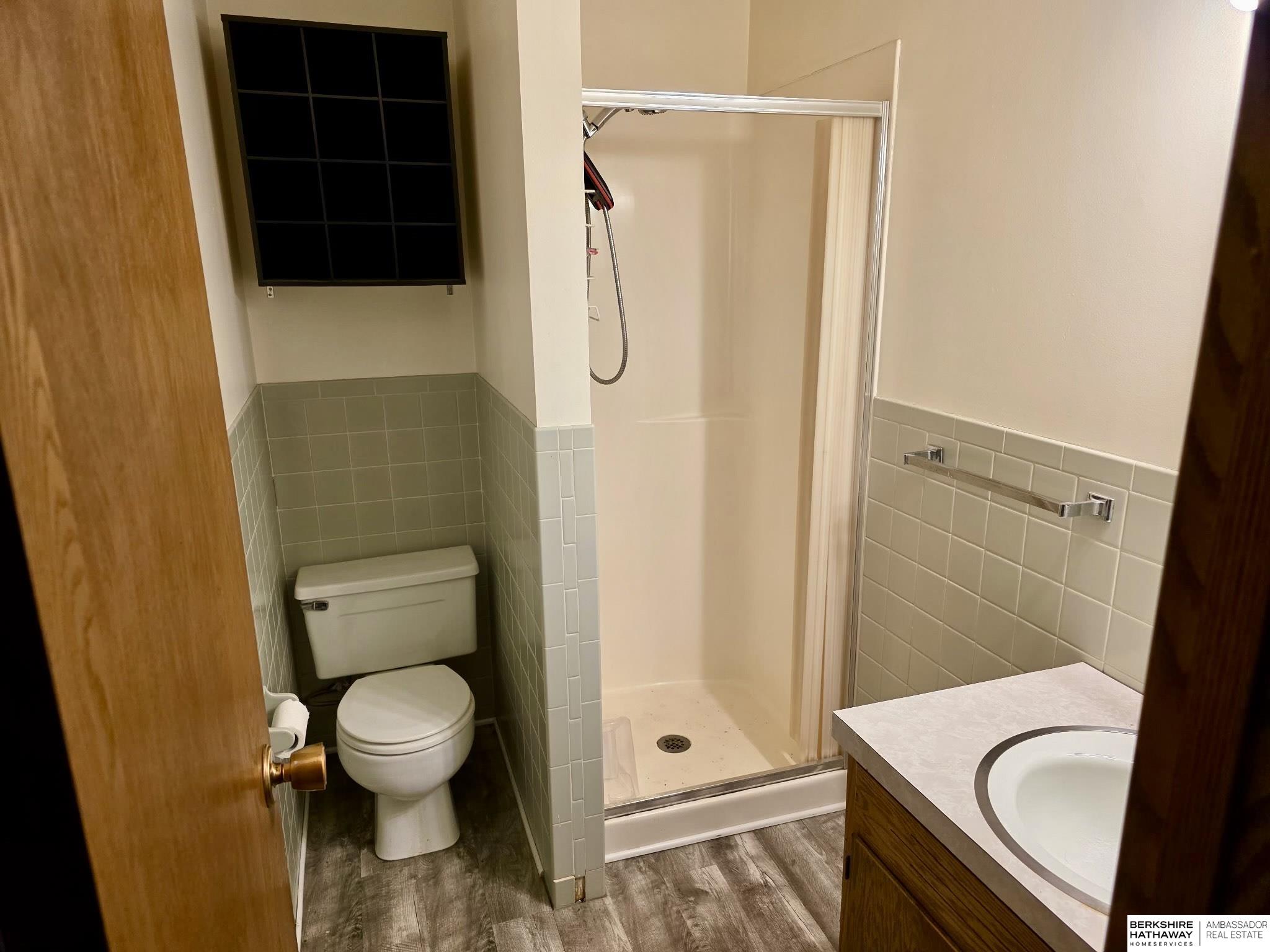 Tecumseh, Nebraska 68450, United States, 3 Bedrooms Bedrooms, ,3 BathroomsBathrooms,Residential,Active,243911