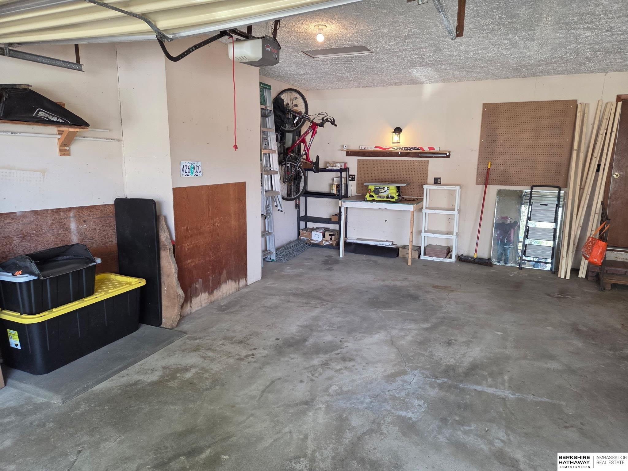 Tecumseh, Nebraska 68450, United States, 3 Bedrooms Bedrooms, ,3 BathroomsBathrooms,Residential,Active,243911