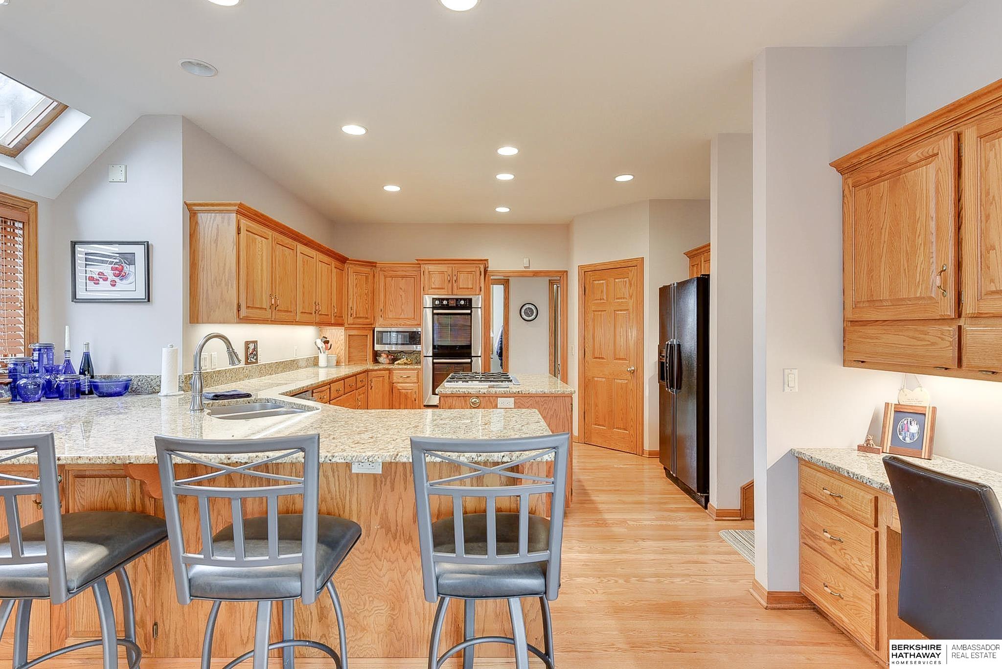 Omaha, Nebraska 68114, United States, 5 Bedrooms Bedrooms, ,4 BathroomsBathrooms,Residential,Active,111138