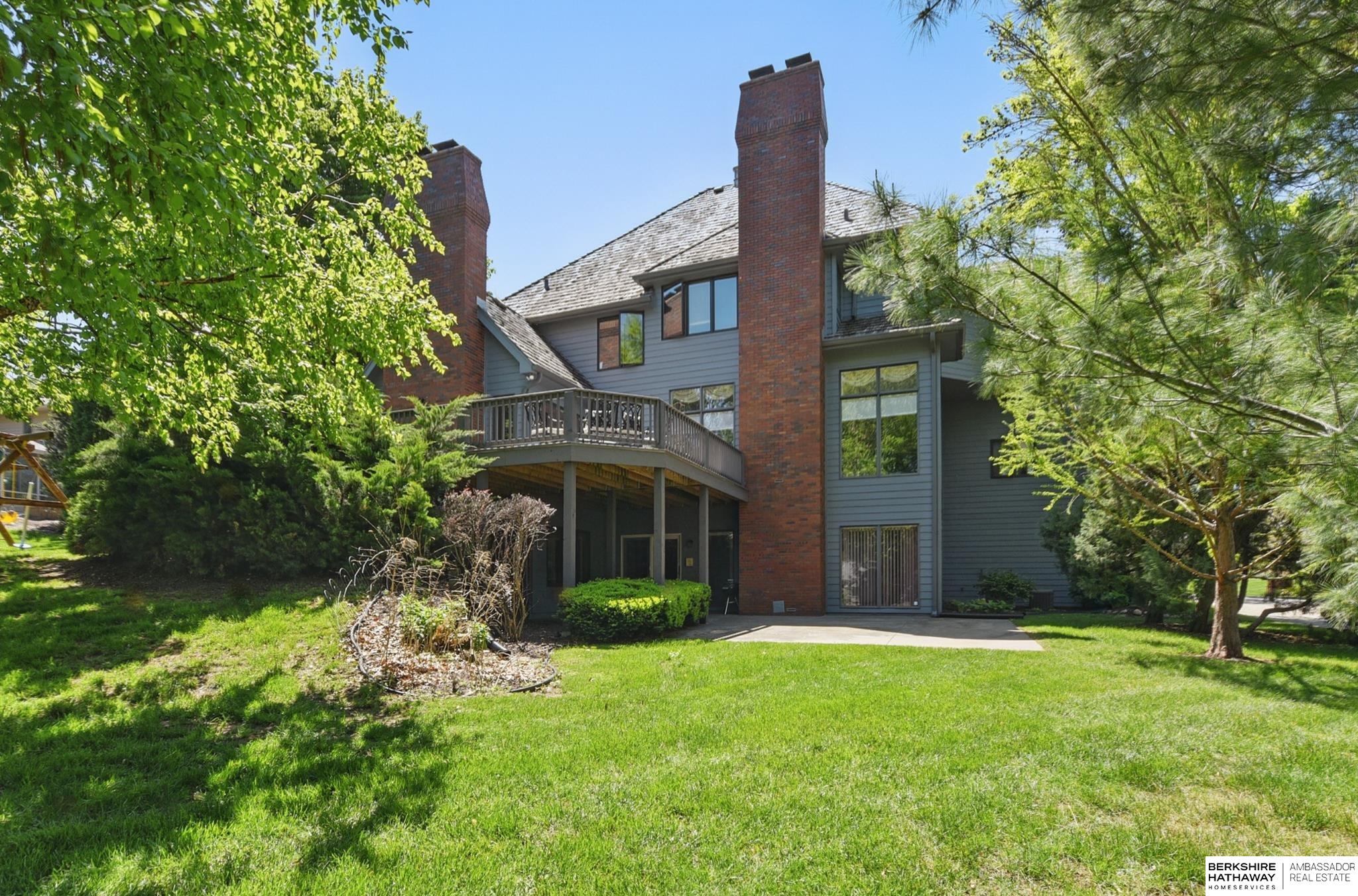 Omaha, Nebraska 68114, United States, 5 Bedrooms Bedrooms, ,4 BathroomsBathrooms,Residential,Active,111138