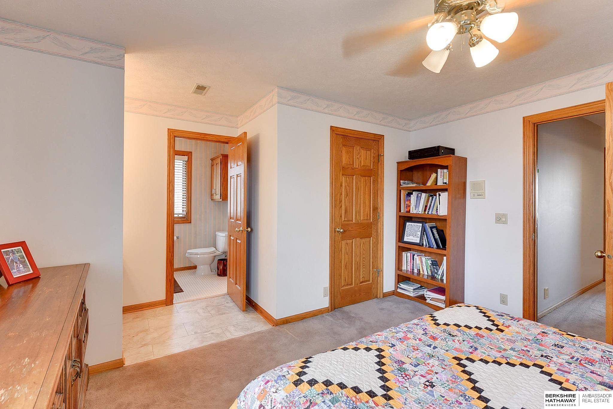 Omaha, Nebraska 68114, United States, 5 Bedrooms Bedrooms, ,4 BathroomsBathrooms,Residential,Active,111138