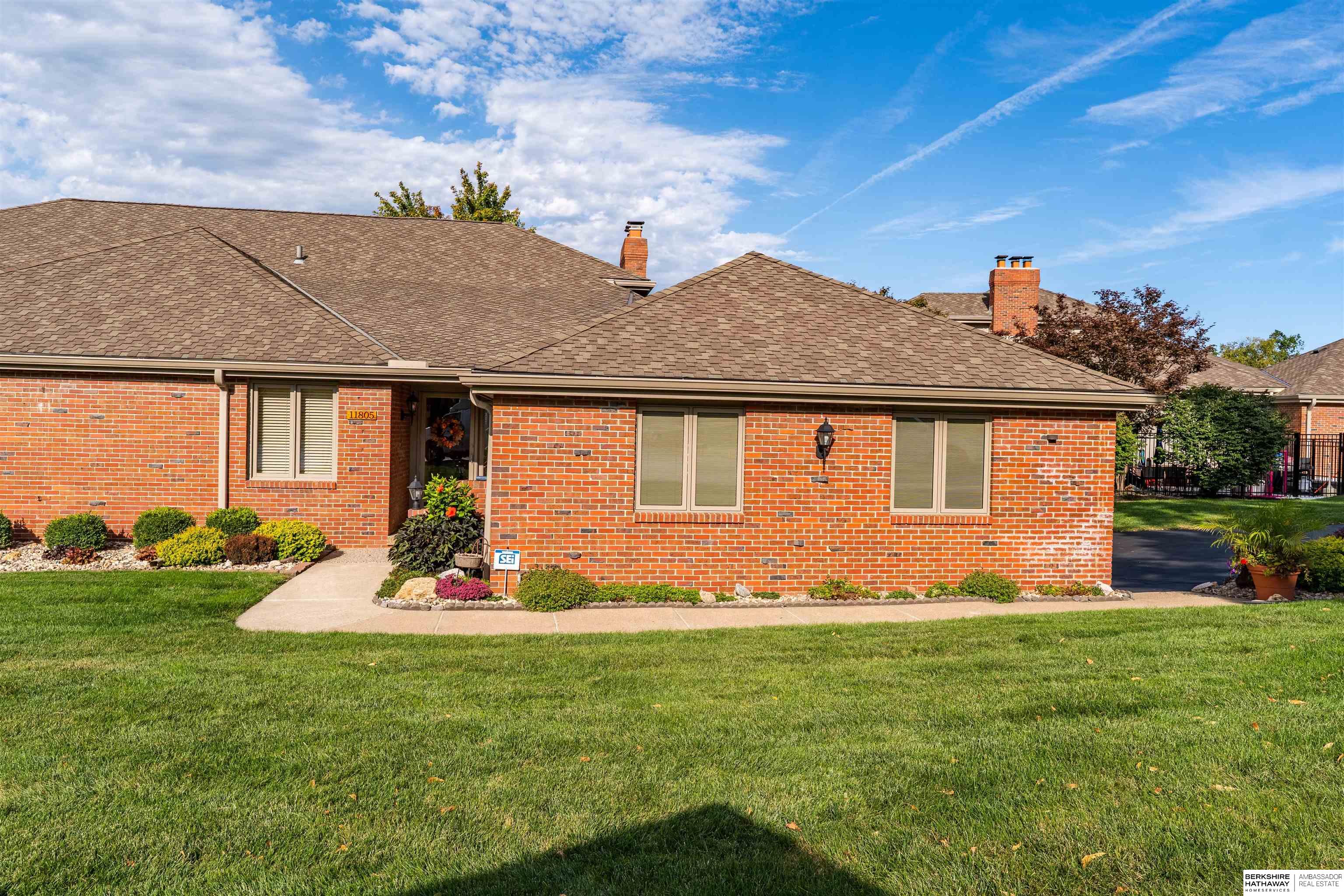 Omaha, Nebraska 68137, United States, 3 Bedrooms Bedrooms, ,4 BathroomsBathrooms,Residential,Active,225928