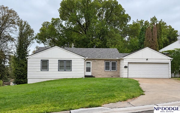 3225 BELVEDERE BLVD, OMAHA, NE 68111 - Image cd16f7de215ea73dd9c03e2e41082af2/1828479454