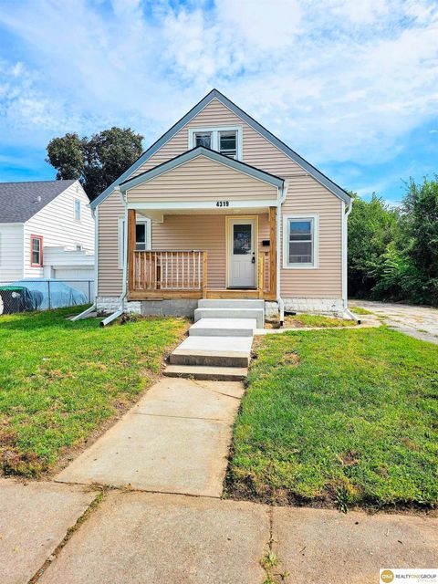 Photo of 4319 N 32ND Street, Omaha, NE 68111 (MLS # 22527762)