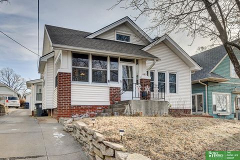 Photo of 403 N 2nd Street, Council Bluffs, IA 51503 (MLS # 22604356)