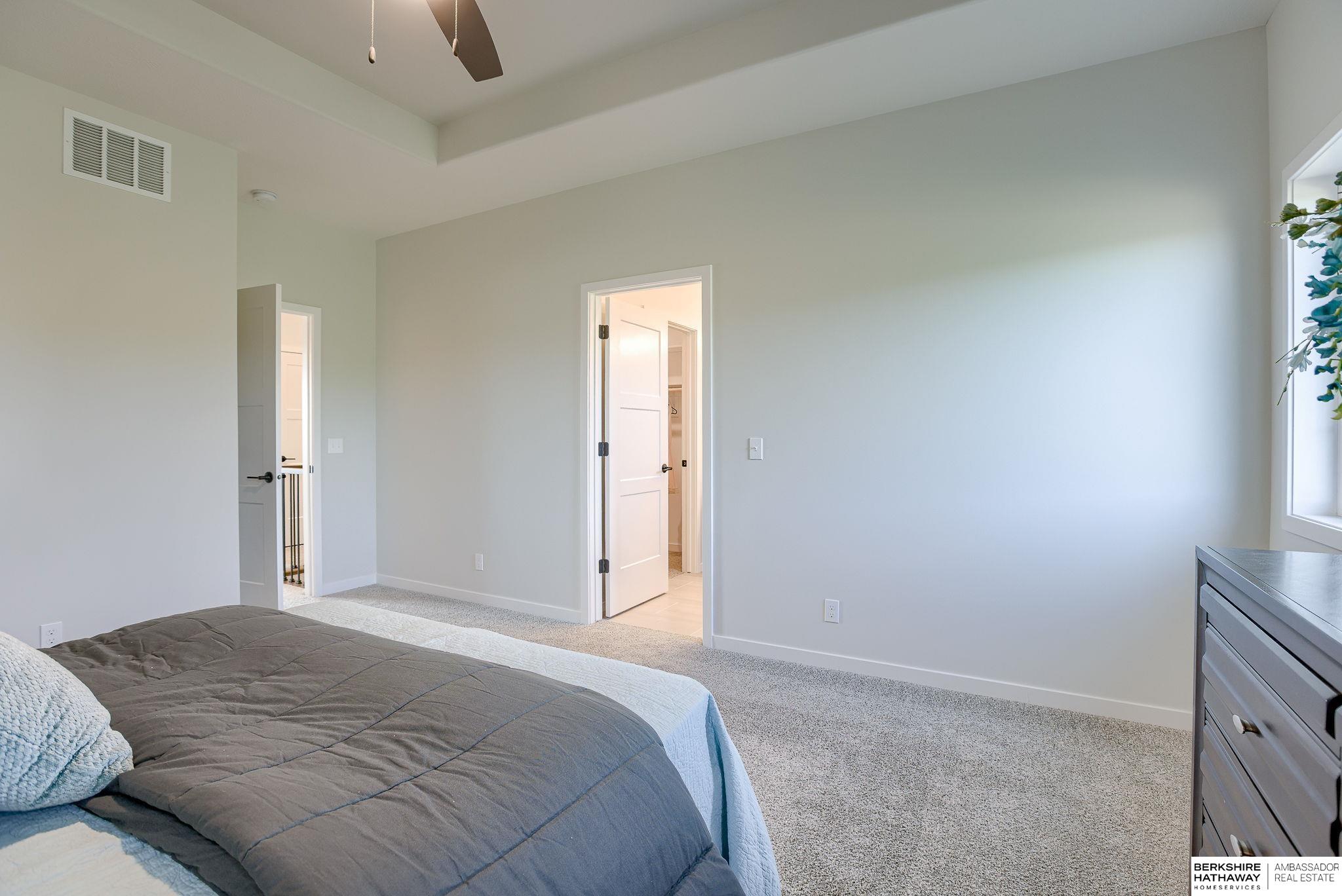 Bennington, Nebraska 68007, United States, 4 Bedrooms Bedrooms, ,3 BathroomsBathrooms,Residential,Active,28368