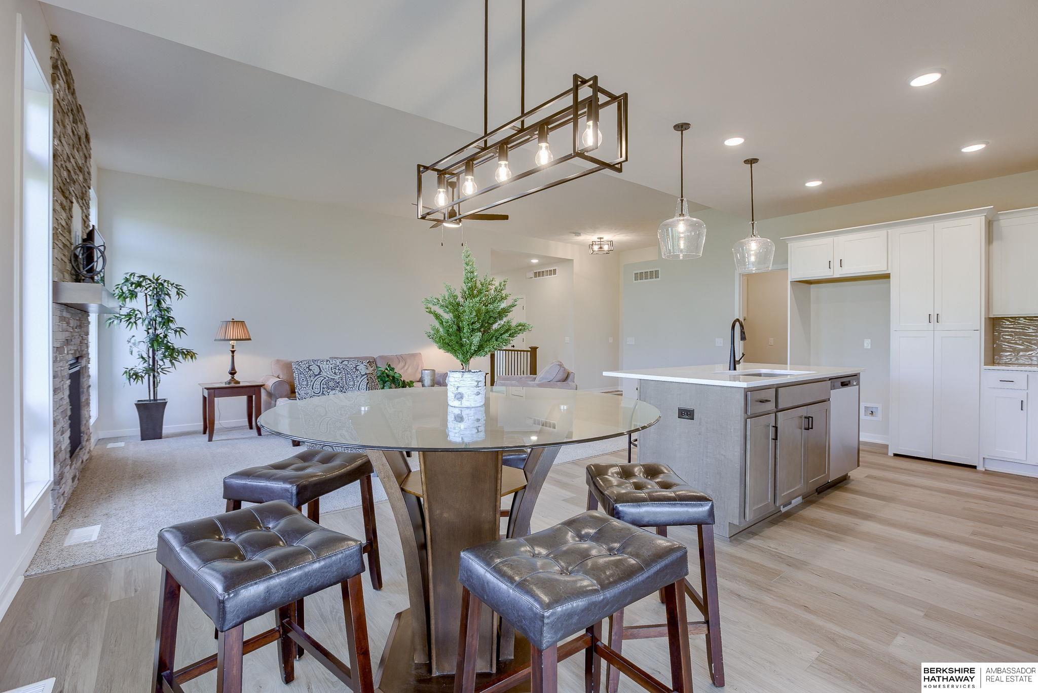 Bennington, Nebraska 68007, United States, 4 Bedrooms Bedrooms, ,3 BathroomsBathrooms,Residential,Active,28368