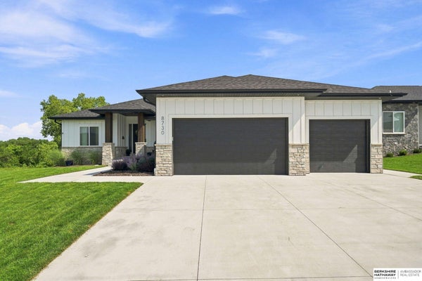 8730 DRAGONFLY LN, LINCOLN, NE 68526 - Image cdbe393d6daf64eb19cca999ff8a5579/7298929