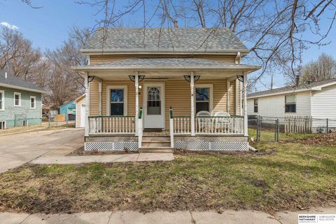 Photo of 92 S Clarkson Street, Fremont, NE 68025 (MLS # 22608429)
