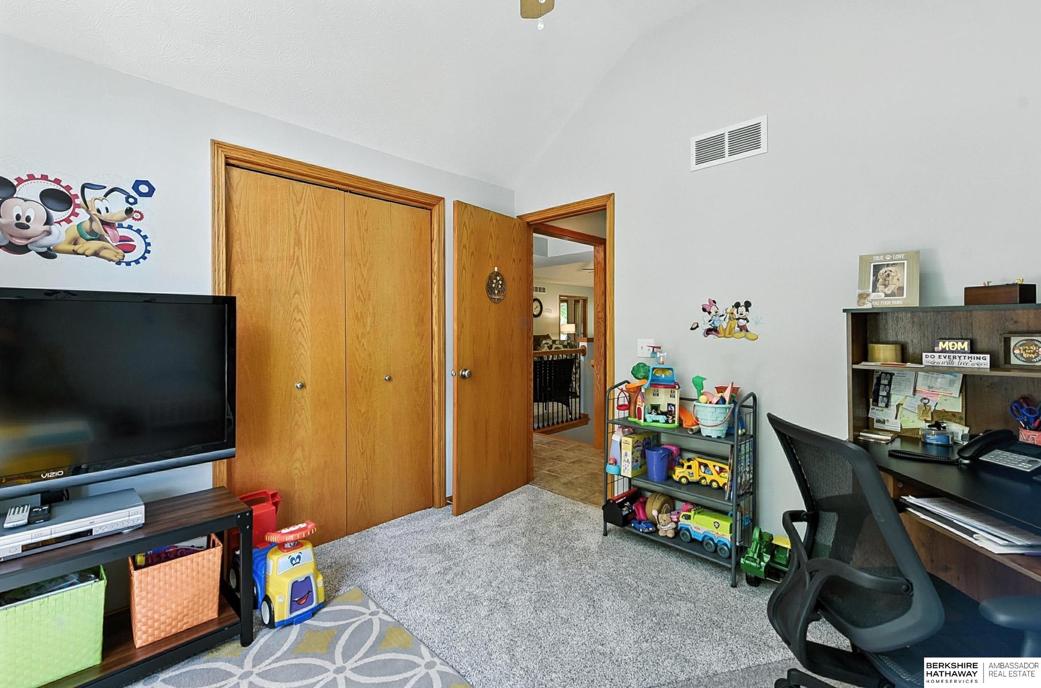 Papillion, Nebraska 68133, United States, 3 Bedrooms Bedrooms, ,3 BathroomsBathrooms,Residential,Active,174613