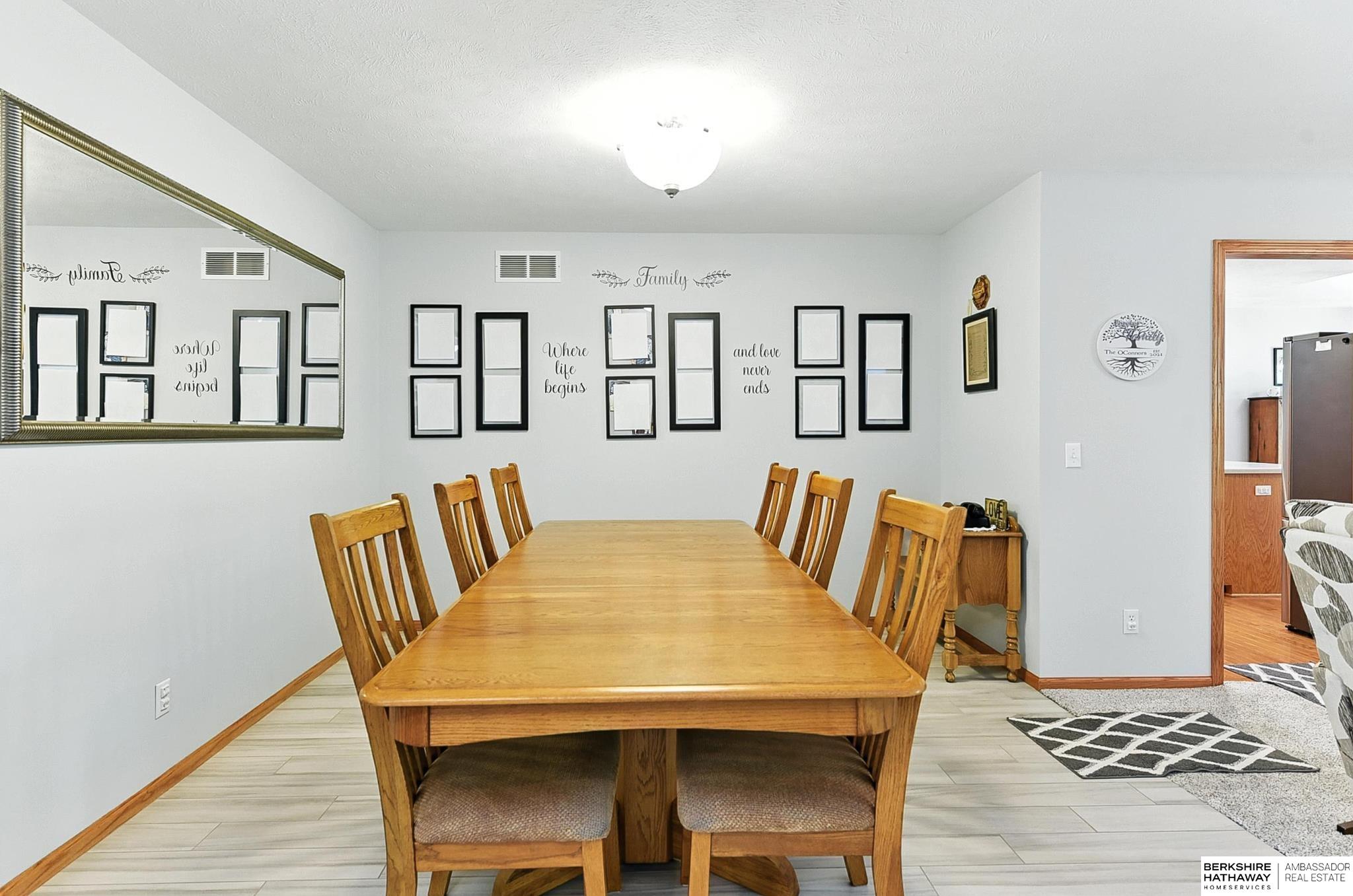 Papillion, Nebraska 68133, United States, 3 Bedrooms Bedrooms, ,3 BathroomsBathrooms,Residential,Active,174613