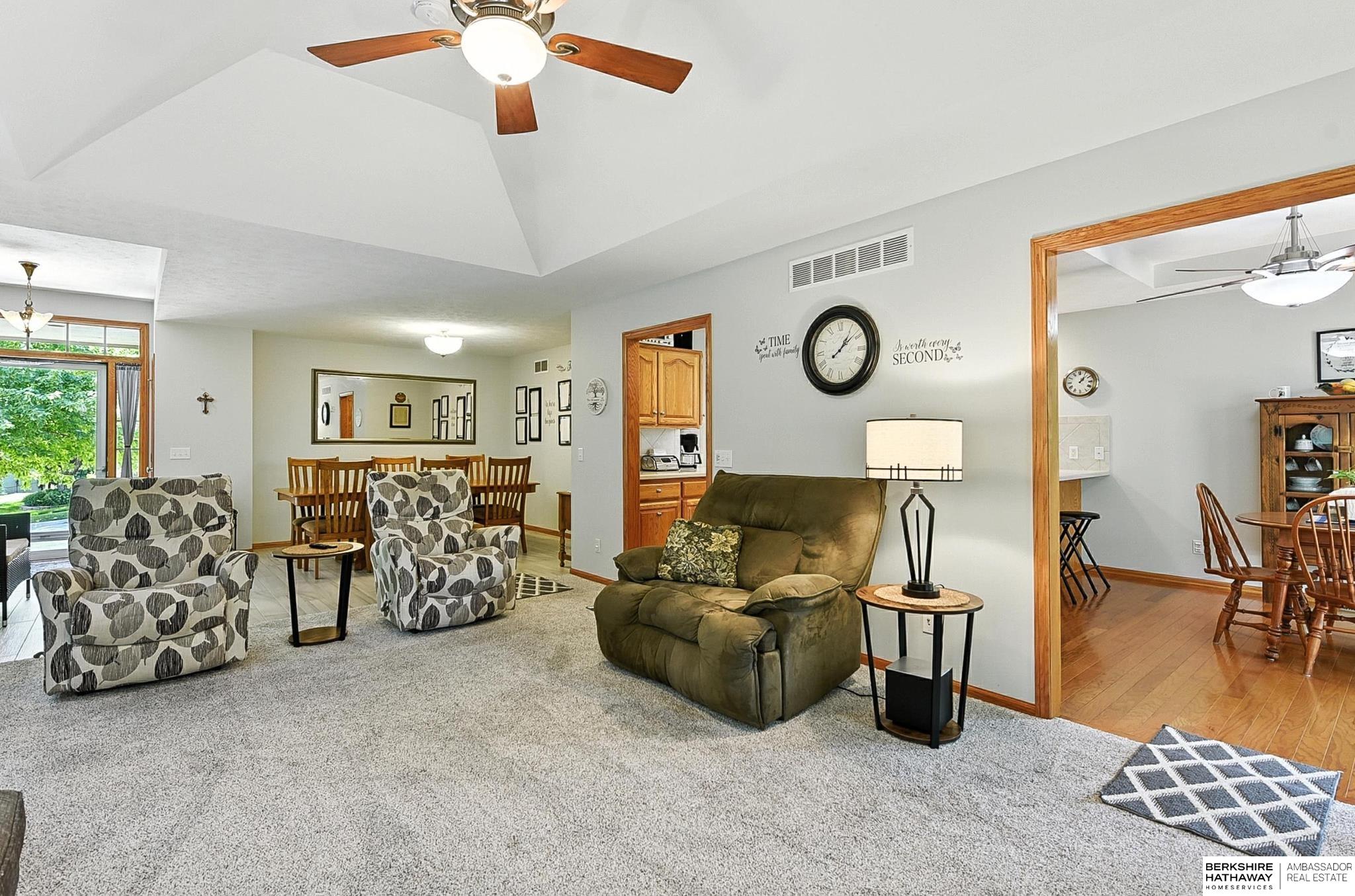 Papillion, Nebraska 68133, United States, 3 Bedrooms Bedrooms, ,3 BathroomsBathrooms,Residential,Active,174613