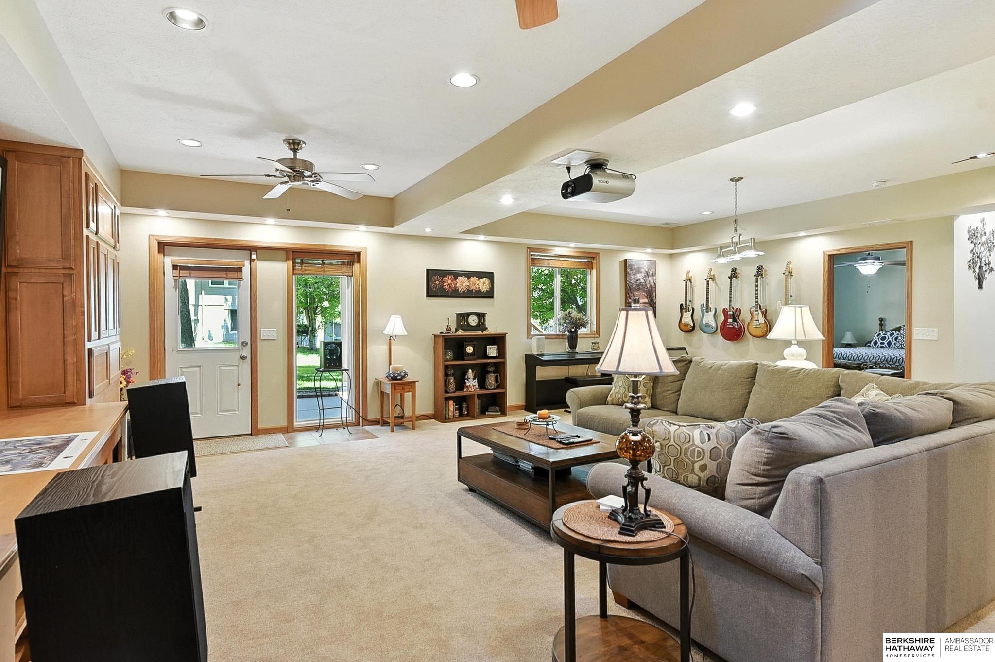 Papillion, Nebraska 68133, United States, 3 Bedrooms Bedrooms, ,3 BathroomsBathrooms,Residential,Active,174613