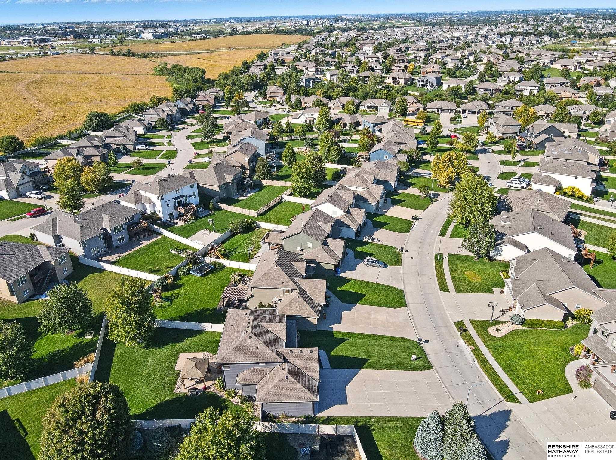 Gretna, Nebraska 68028, United States, 5 Bedrooms Bedrooms, ,3 BathroomsBathrooms,Residential,Active,232366