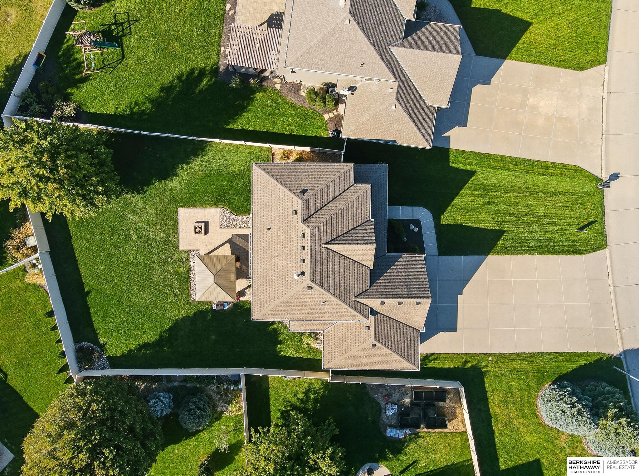 Gretna, Nebraska 68028, United States, 5 Bedrooms Bedrooms, ,3 BathroomsBathrooms,Residential,Active,232366