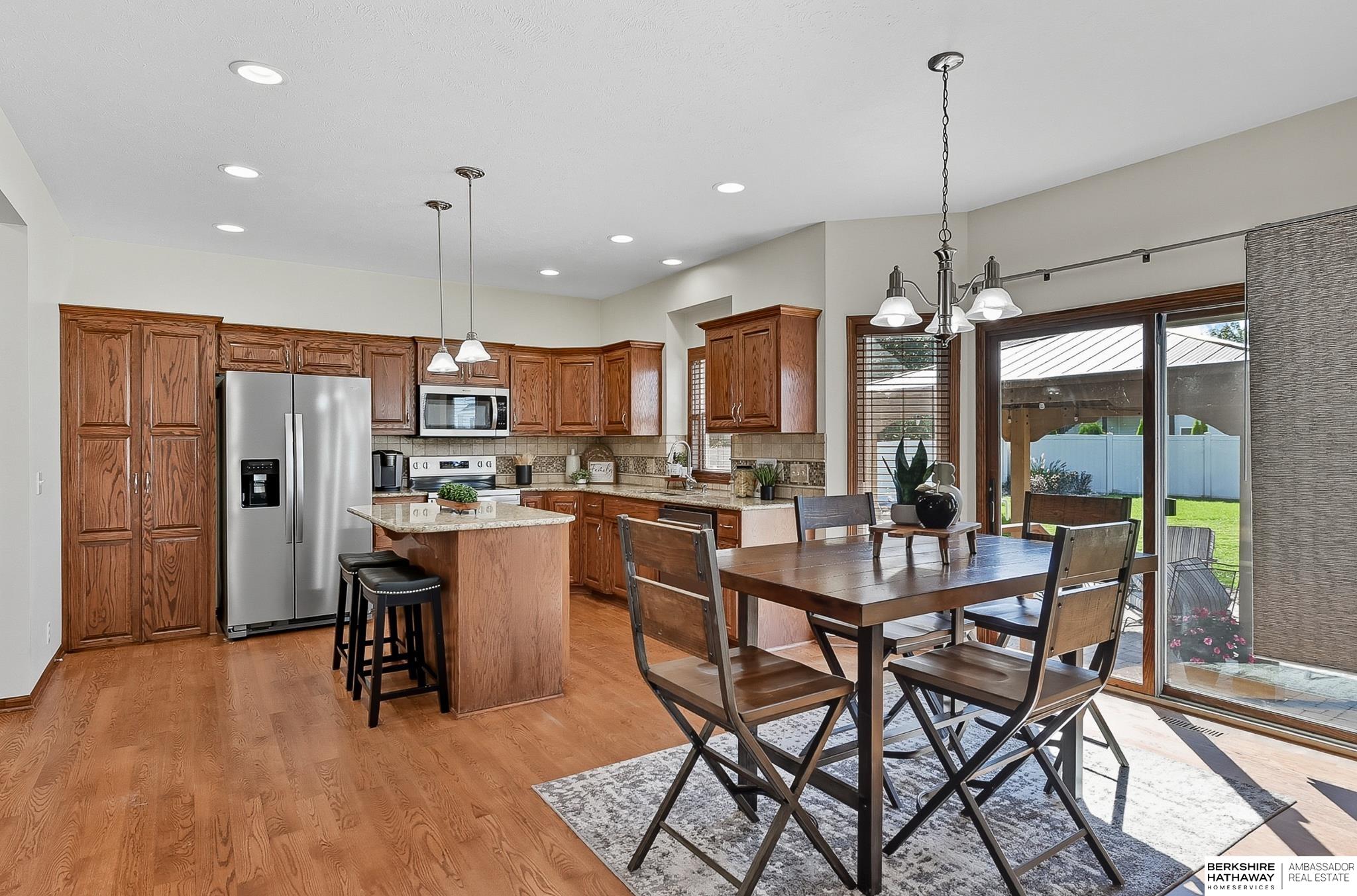 Gretna, Nebraska 68028, United States, 5 Bedrooms Bedrooms, ,3 BathroomsBathrooms,Residential,Active,232366