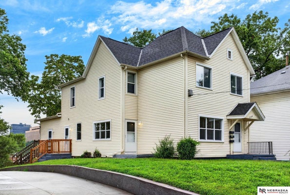 506 S 30TH ST, OMAHA, NE 68105 - Image cdf2cc4beceb1f5a3770be2b009bf0bf/963790295