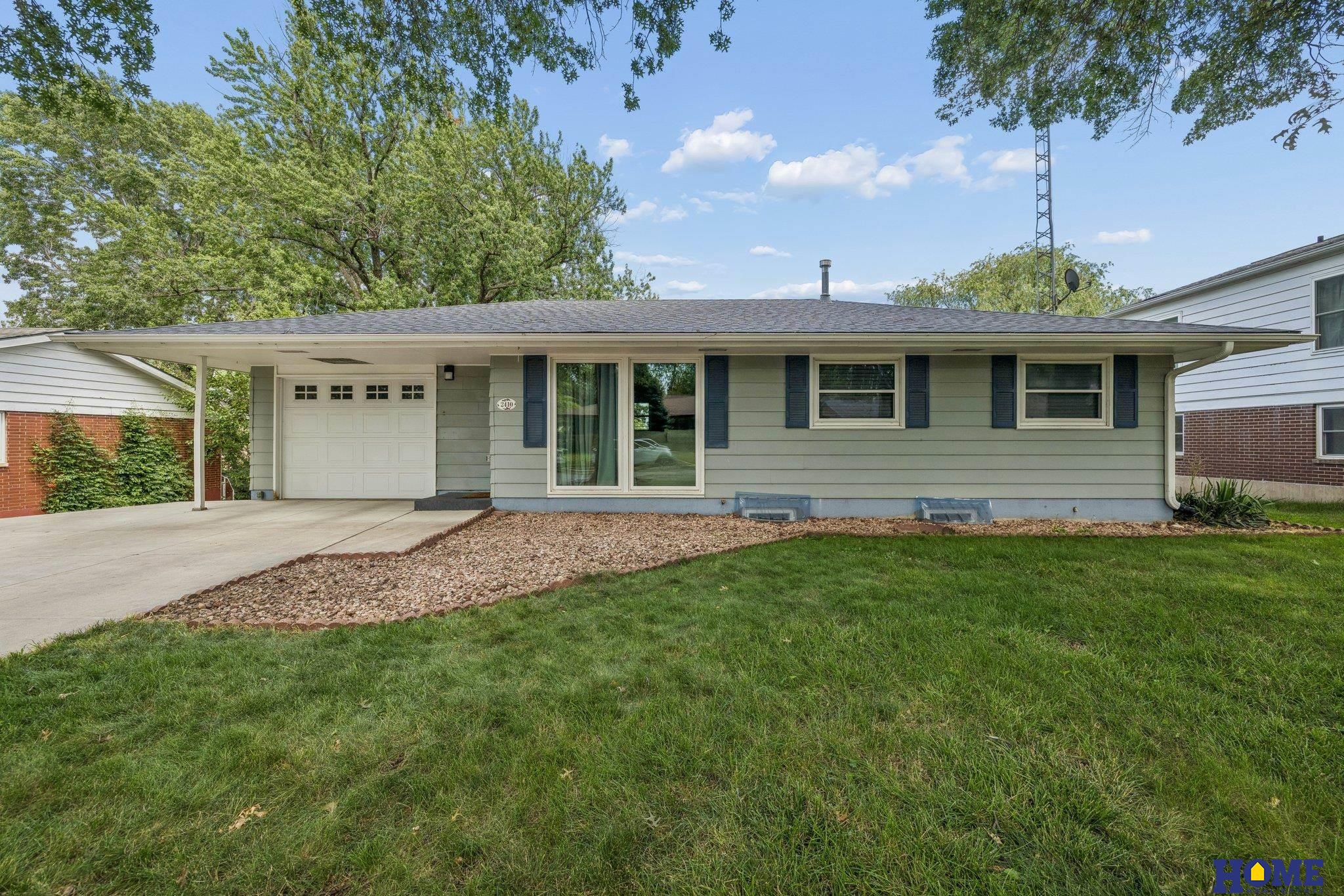 Photo 1 of 22 — 2410 S 36th Street, Lincoln, NE 68506