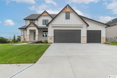 Photo of 5417 N 205TH Street, Omaha, NE 68022 (MLS # 22606146)