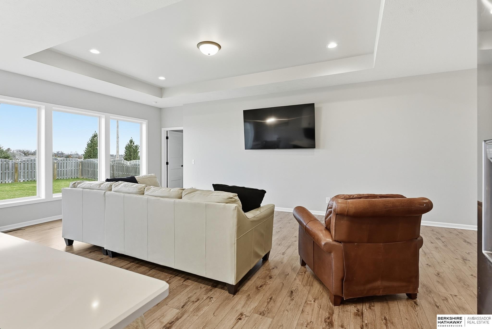 Bennington, Nebraska 68007, United States, 4 Bedrooms Bedrooms, ,2 BathroomsBathrooms,Residential,Active,247397