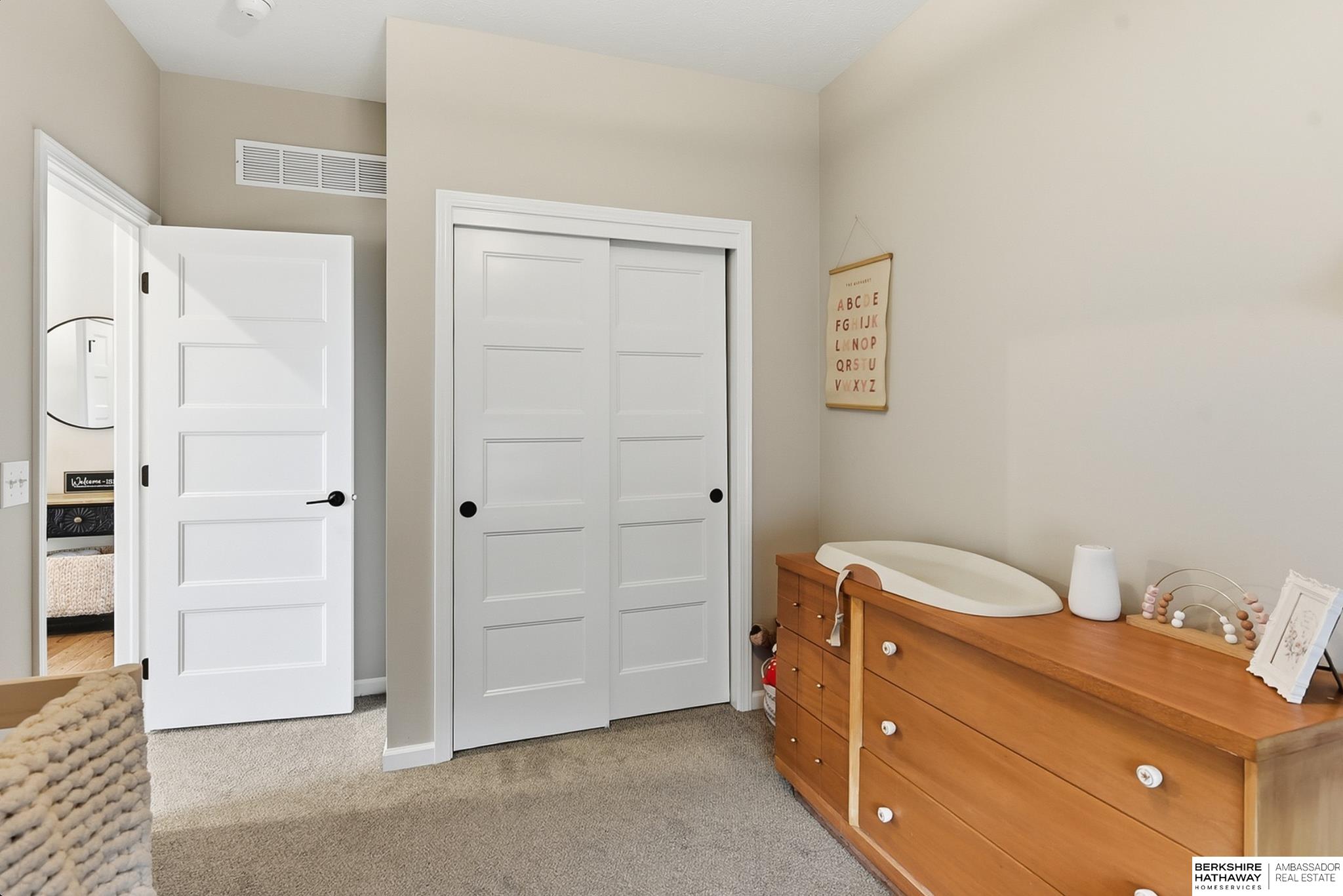 Bennington, Nebraska 68007, United States, 4 Bedrooms Bedrooms, ,2 BathroomsBathrooms,Residential,Active,247397