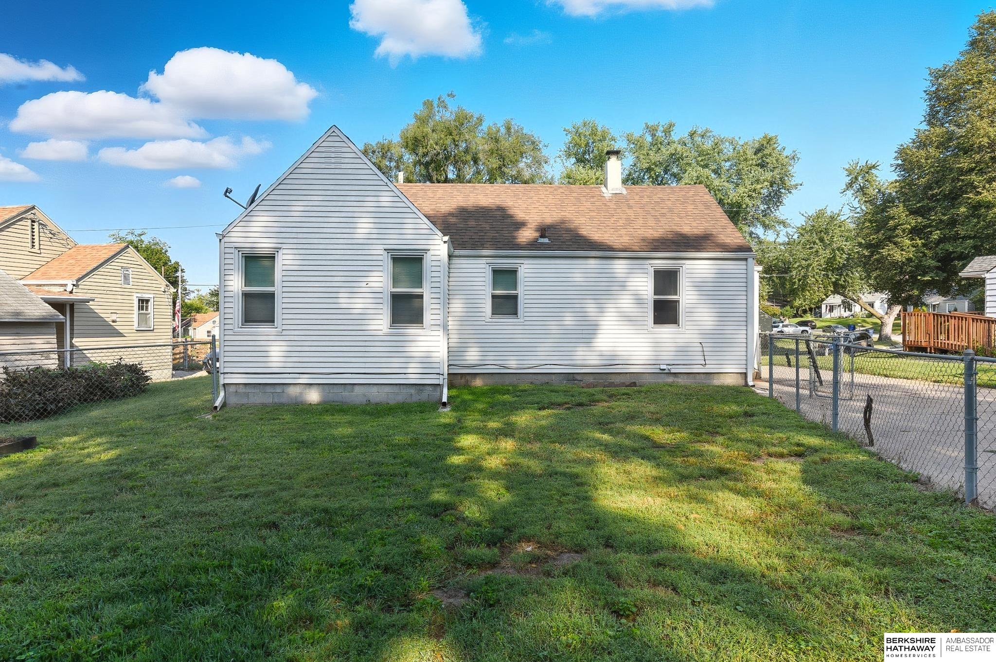 Bellevue, Nebraska 68005, United States, 2 Bedrooms Bedrooms, ,1 BathroomBathrooms,Residential,Active,234883