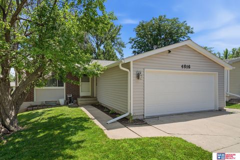 Photo of 4816 Grassridge Road, Lincoln, NE 68512 (MLS # 22619334)