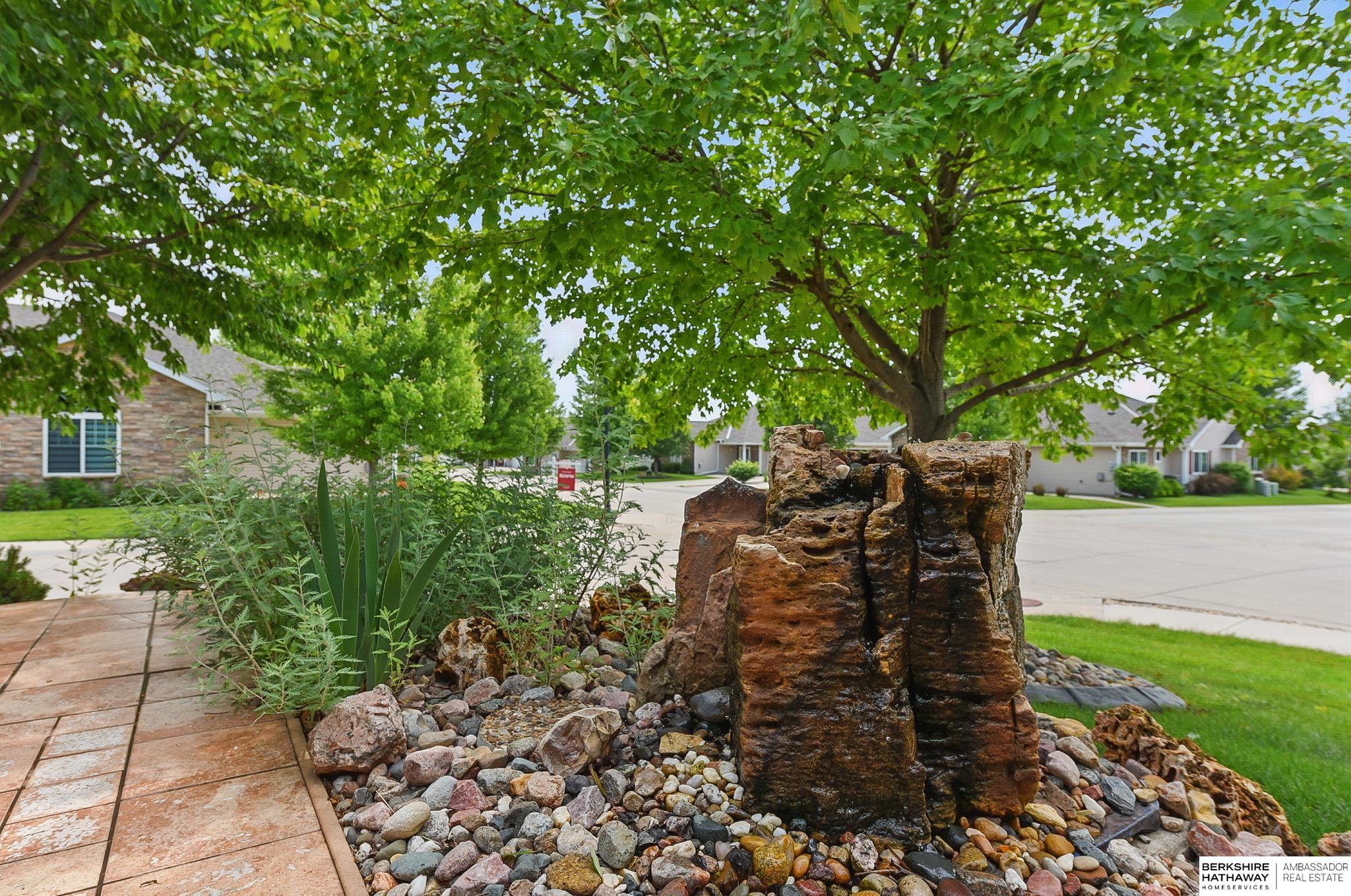 Bennington, Nebraska 68007, United States, 2 Bedrooms Bedrooms, ,2 BathroomsBathrooms,Residential,Active,188462