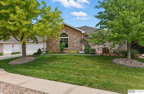 Photo of 16106 Tucker Court, Bennington, NE 68007 (MLS # 22522357)