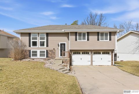 Photo of 6224 S 109th Street, Omaha, NE 68137 (MLS # 22605870)