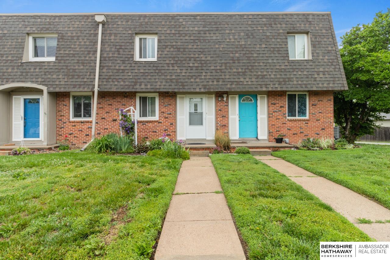 Bellevue, Nebraska 68123, United States, 2 Bedrooms Bedrooms, ,2 BathroomsBathrooms,Residential,Pending,144662