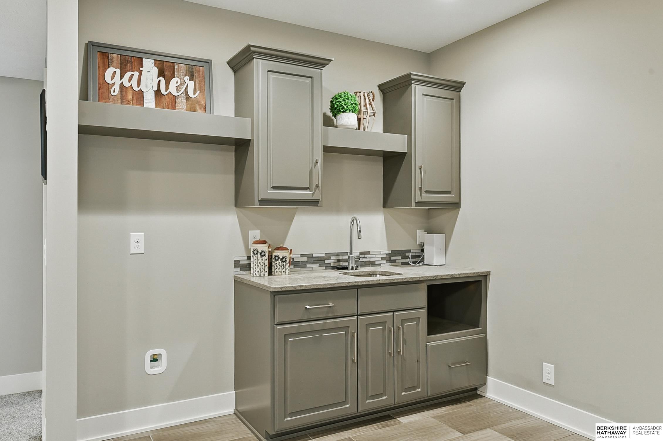 Elkhorn, Nebraska 68022, United States, 5 Bedrooms Bedrooms, ,3 BathroomsBathrooms,Residential,Active,153425