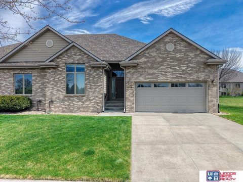 Photo of 9018 Keystone Drive, Lincoln, NE 68516 (MLS # 22609866)