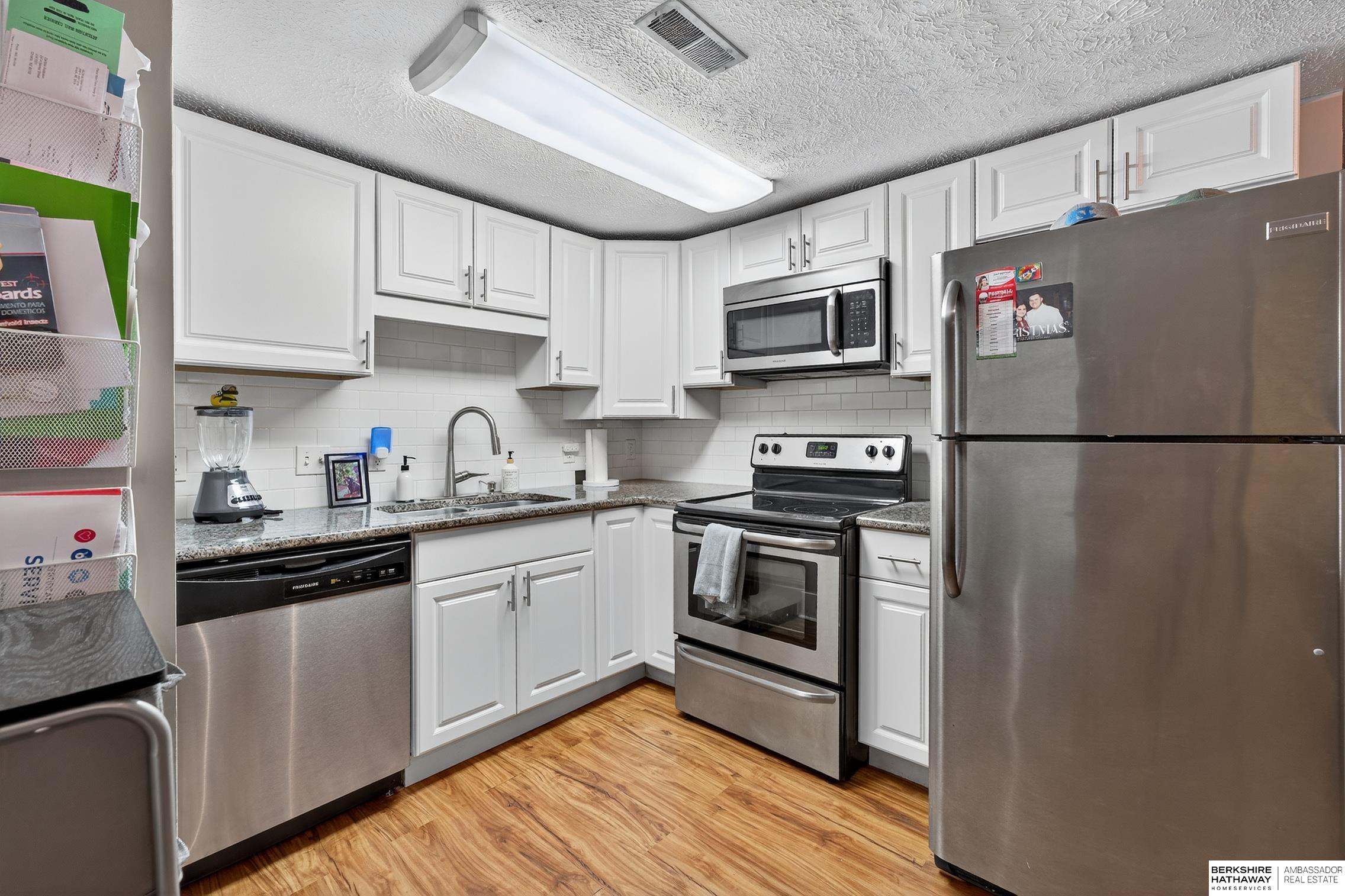 Omaha, Nebraska 68102, United States, 1 Bedroom Bedrooms, ,1 BathroomBathrooms,Residential,Active,237678