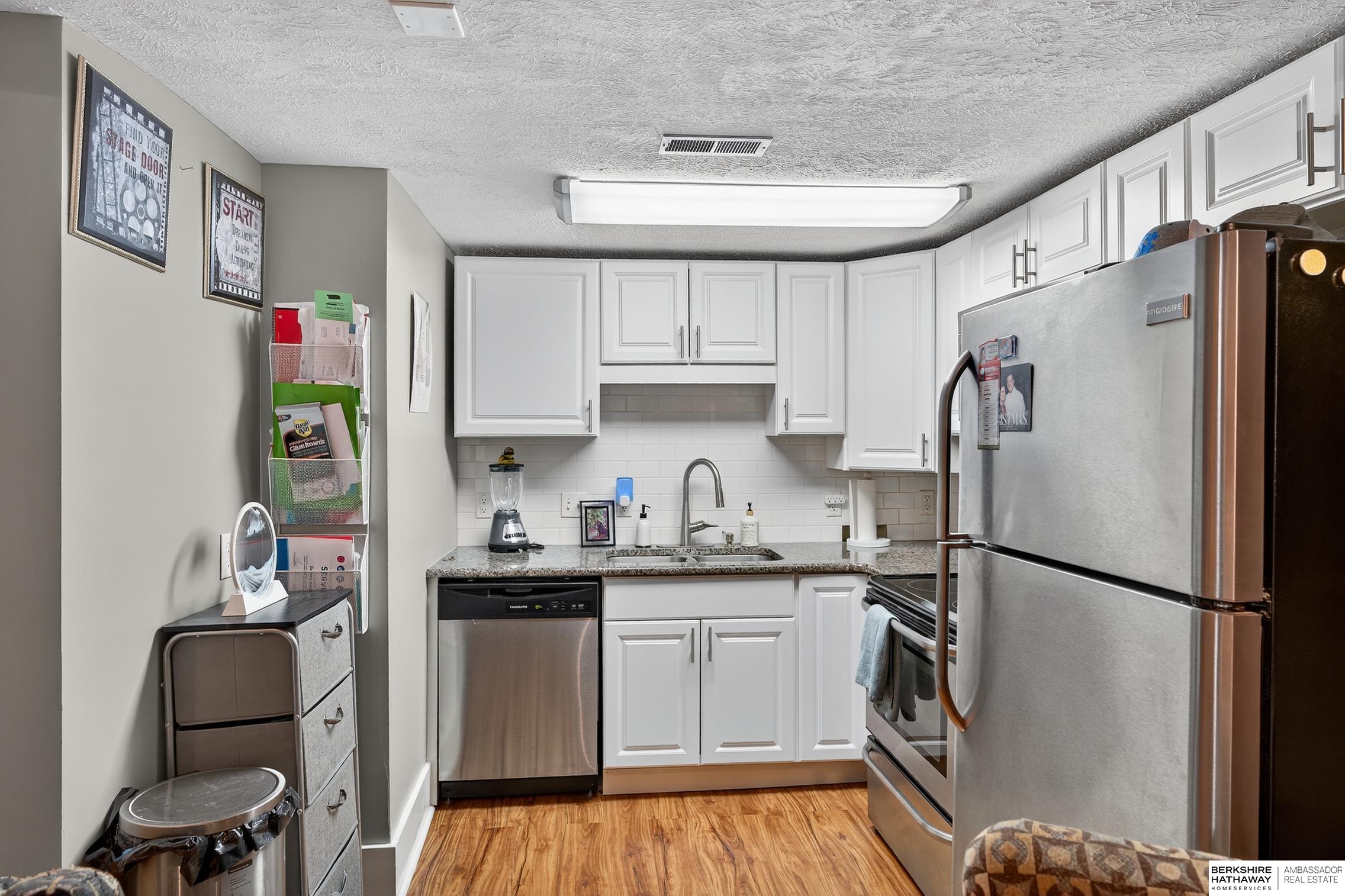 Omaha, Nebraska 68102, United States, 1 Bedroom Bedrooms, ,1 BathroomBathrooms,Residential,Active,237678