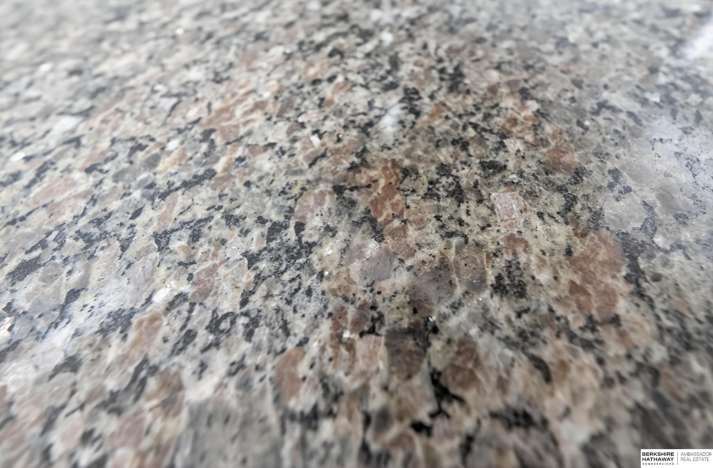 Omaha, Nebraska 68102, United States, 1 Bedroom Bedrooms, ,1 BathroomBathrooms,Residential,Active,237678