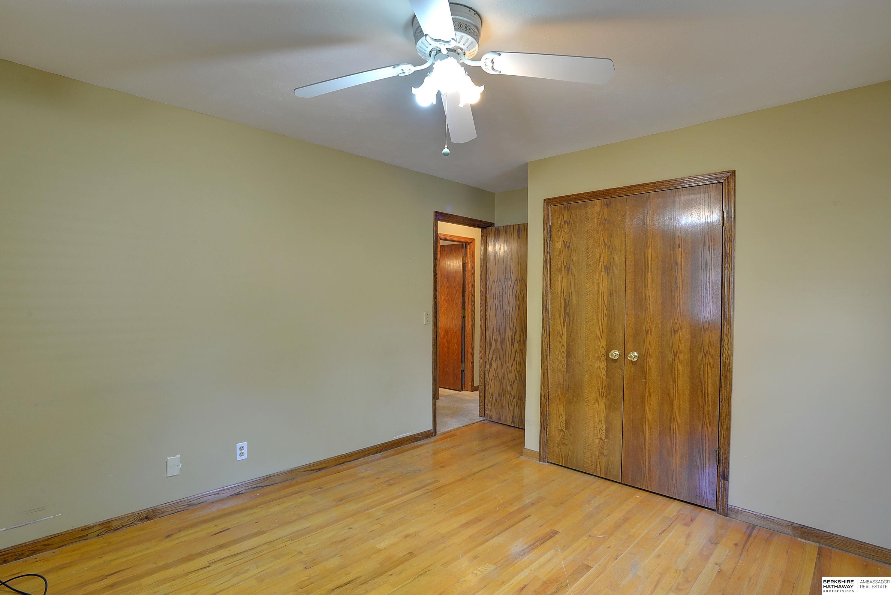 Omaha, Nebraska 68137, United States, 3 Bedrooms Bedrooms, ,2 BathroomsBathrooms,Residential,Pending,133412