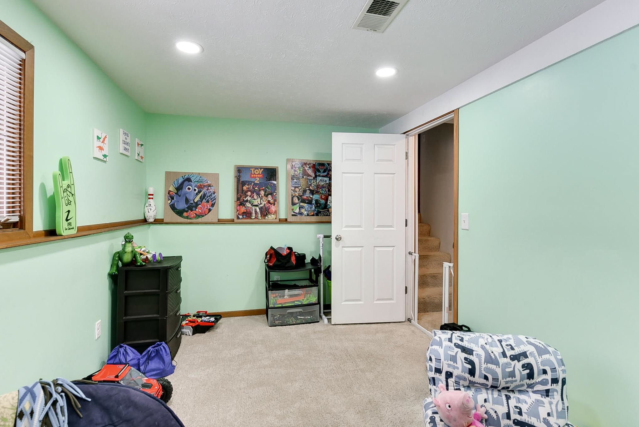 Fremont, Nebraska 68025, United States, 4 Bedrooms Bedrooms, ,2 BathroomsBathrooms,Residential,Active,3864