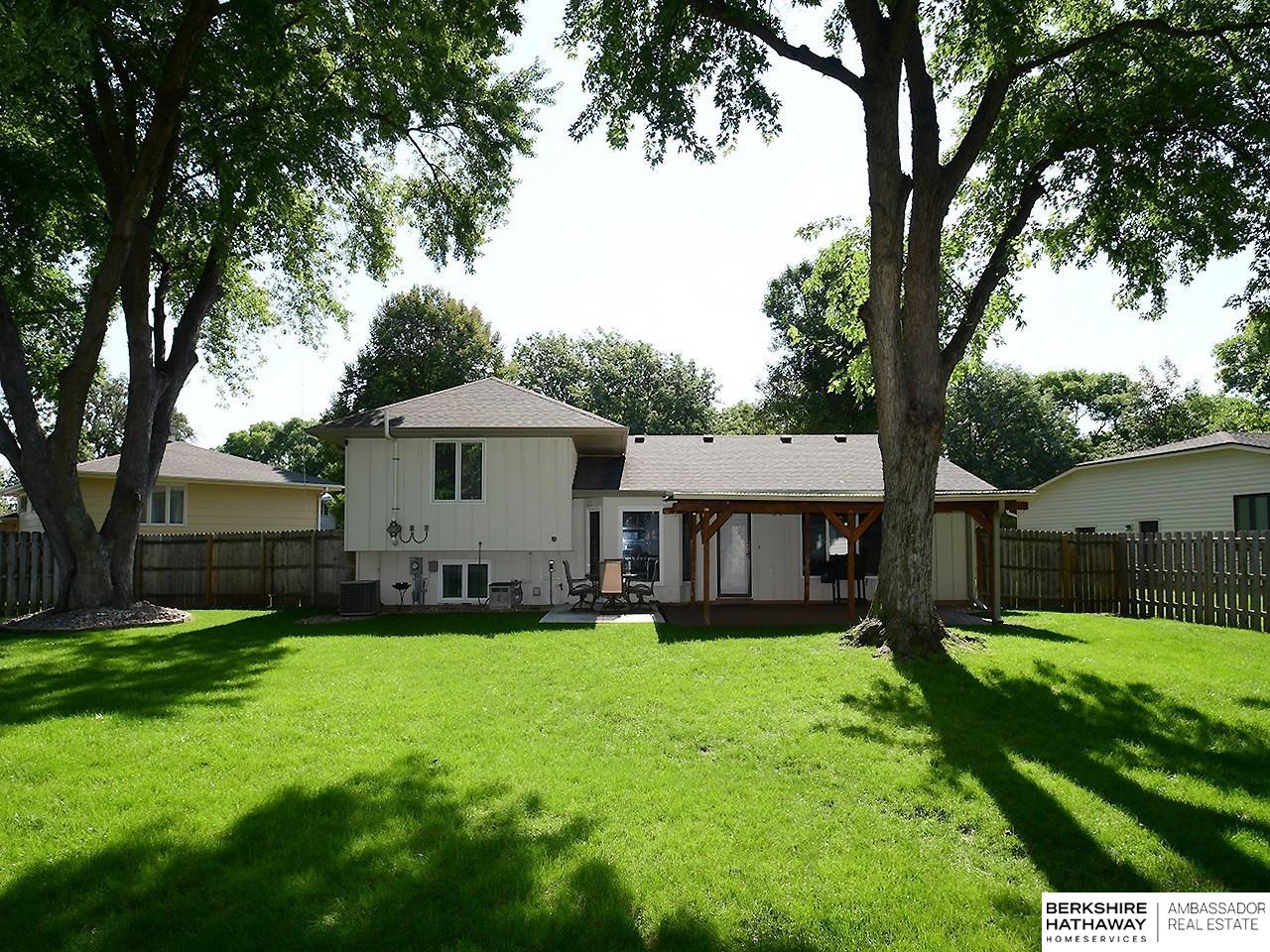 Fremont, Nebraska 68025, United States, 4 Bedrooms Bedrooms, ,2 BathroomsBathrooms,Residential,Active,3864
