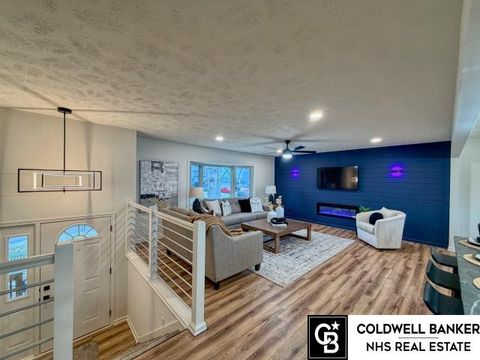 Photo of 504 Shannon Road, Papillion, NE 68046 (MLS # 22532951)