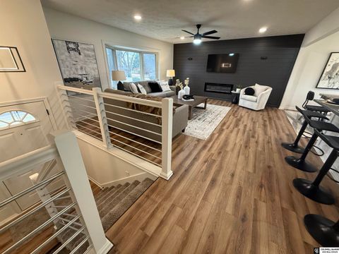 Photo of 504 Shannon Road, Papillion, NE 68046 (MLS # 22532951)