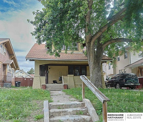 Photo of 2870 Newport Avenue, Omaha, NE 68112 (MLS # 22615475)