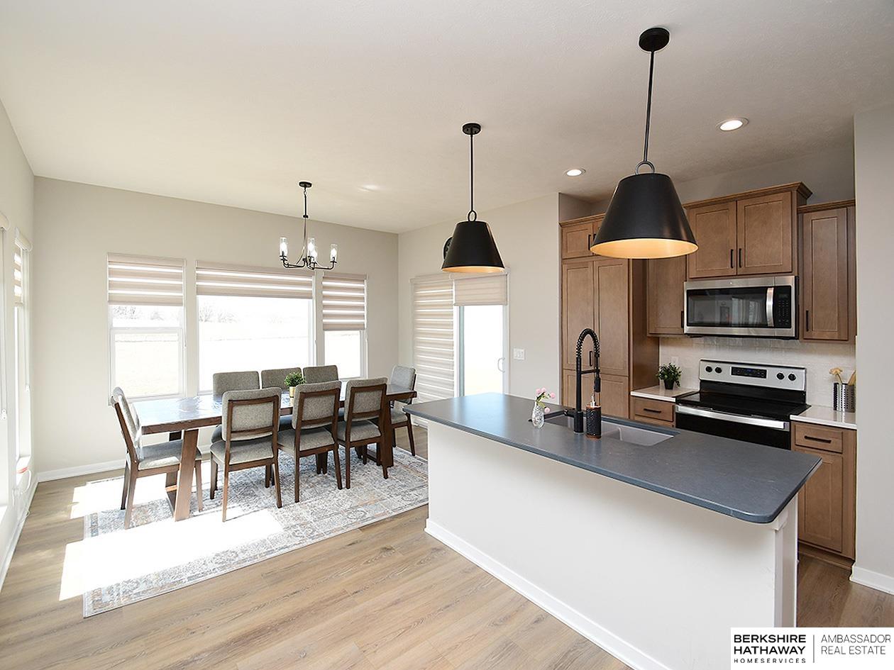 Omaha, Nebraska 68136, United States, 4 Bedrooms Bedrooms, ,2 BathroomsBathrooms,Residential,Active,107755