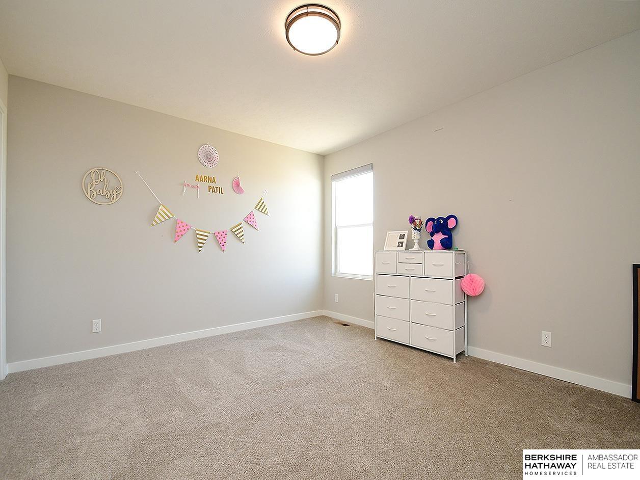 Omaha, Nebraska 68136, United States, 4 Bedrooms Bedrooms, ,2 BathroomsBathrooms,Residential,Active,107755