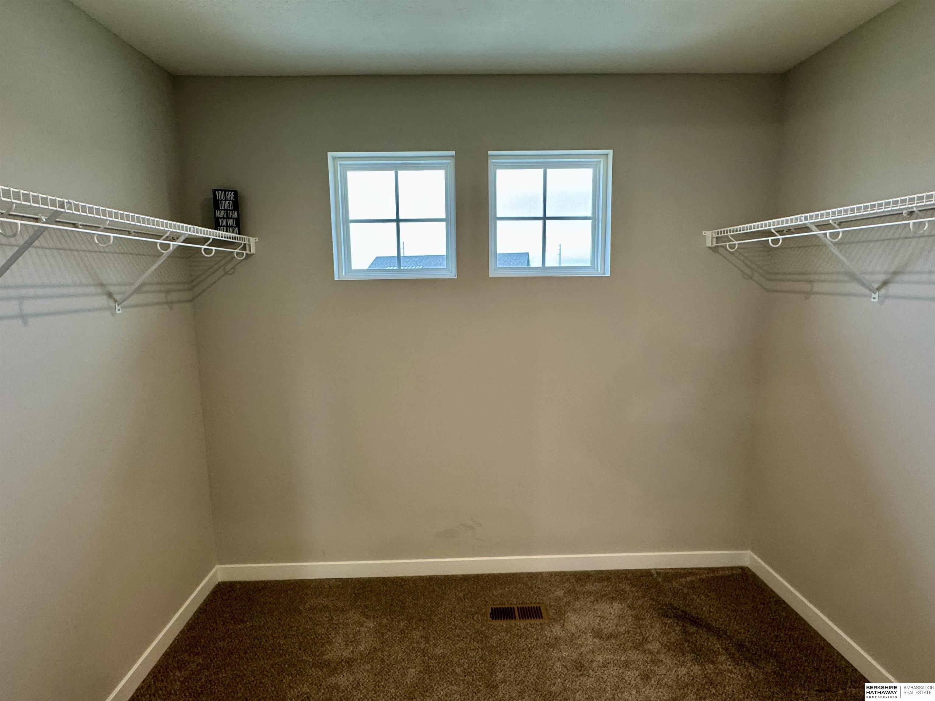 Omaha, Nebraska 68136, United States, 4 Bedrooms Bedrooms, ,2 BathroomsBathrooms,Residential,Active,107755