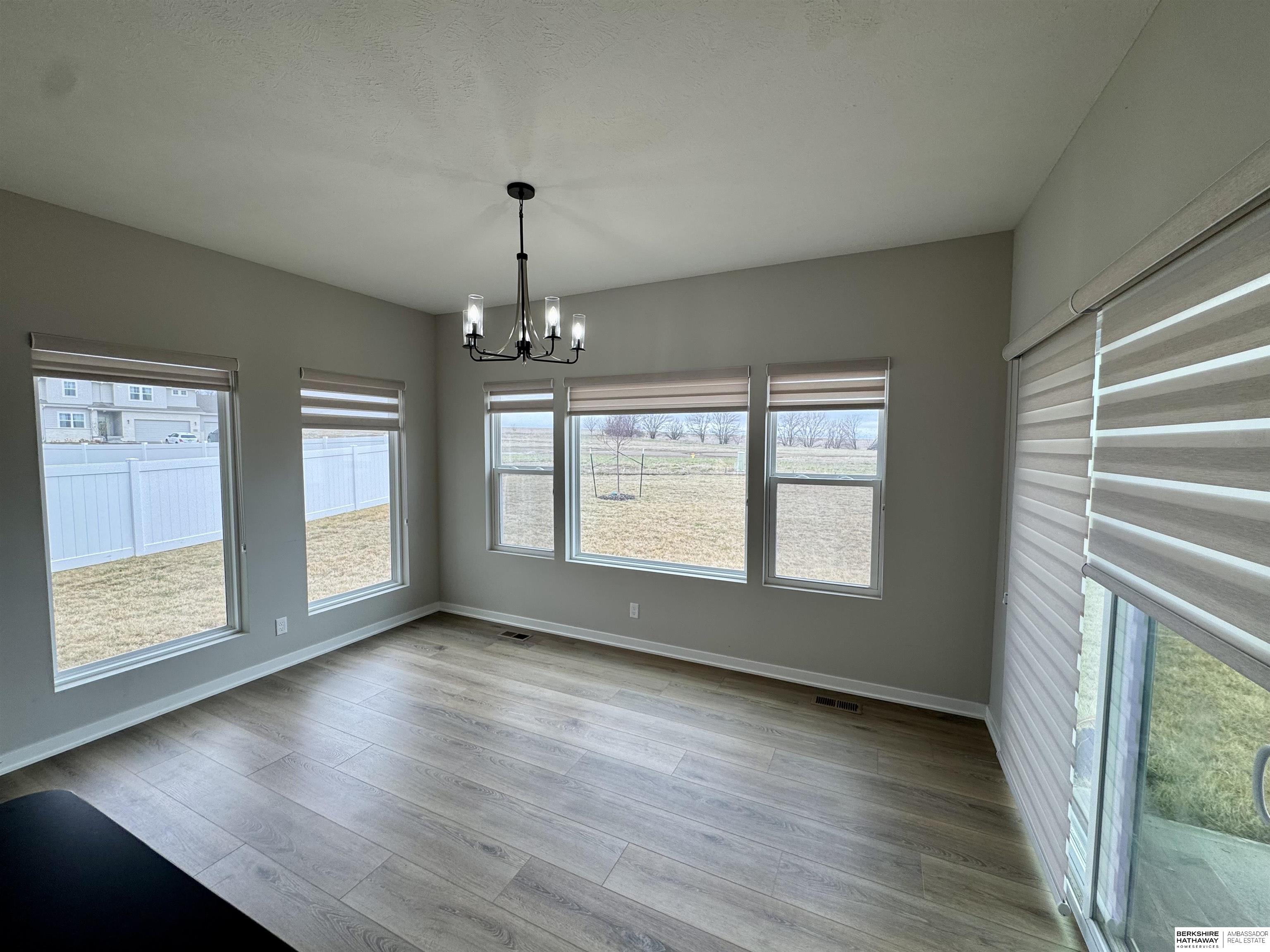 Omaha, Nebraska 68136, United States, 4 Bedrooms Bedrooms, ,2 BathroomsBathrooms,Residential,Active,107755