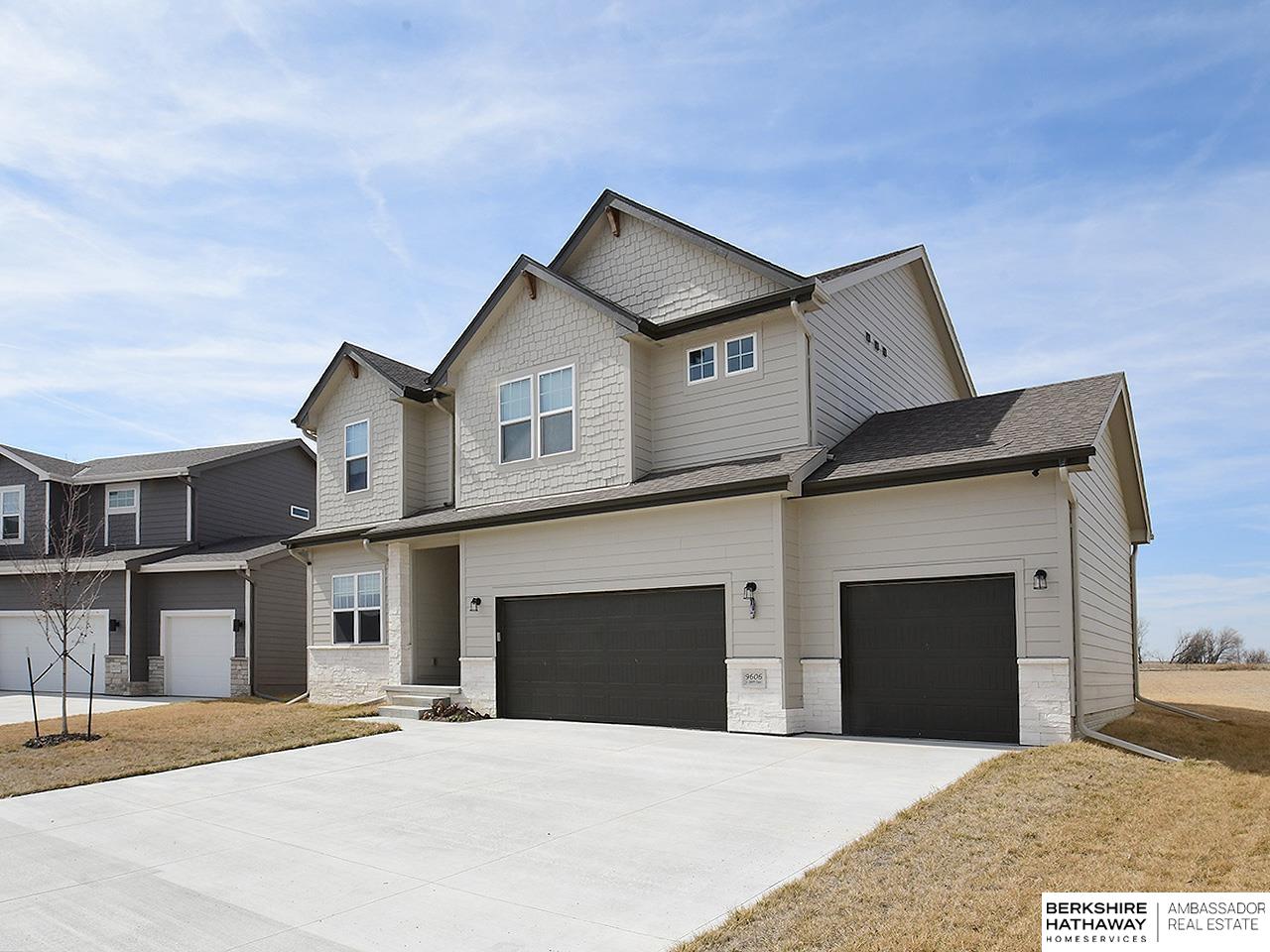 Omaha, Nebraska 68136, United States, 4 Bedrooms Bedrooms, ,2 BathroomsBathrooms,Residential,Active,107755